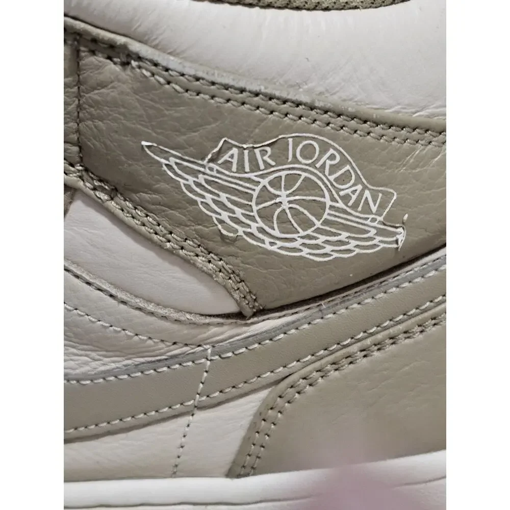 Nike Air Jordan 1 Mid Legend Light Brown HF4830-203 Mens Size 9.5 W/ Black Laces